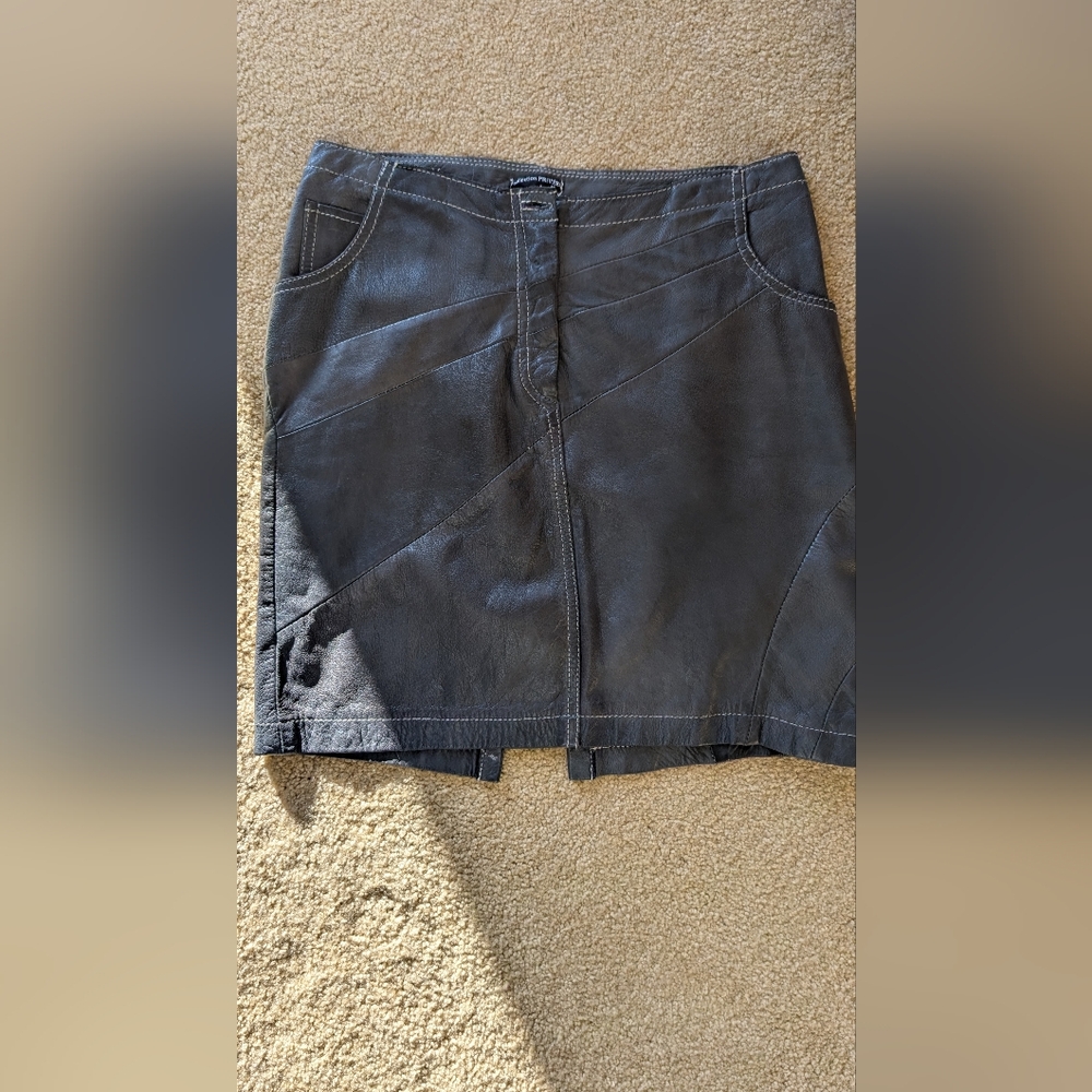 Elegant Gray Really Leather Size 40 Soft Mini Skirt for Women Made In Italy